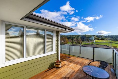 Photo of property in 4 Pukeko Place, Picton, 7220