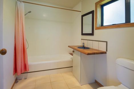 Photo of property in 839a Te Ahu Ahu Road, Waimate North, Kerikeri, 0293