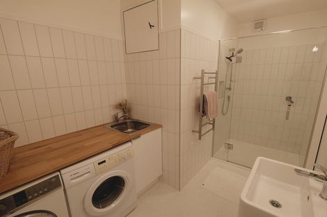 Photo of property in 3 Manley Terrace, Newtown, Wellington, 6021