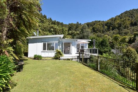 Photo of property in 229 State Highway 30, Lake Rotoma, Rotorua, 3074