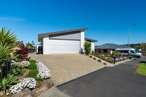 Photo of property in 38 Severn Street, Green Island, Dunedin, 9018