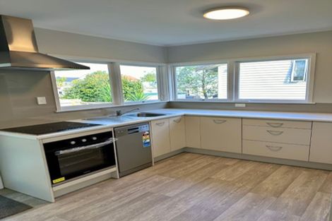 Photo of property in 3/41 Northumberland Avenue, Belmont, Auckland, 0622