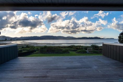 Photo of property in 63 Taumata Road, Omaha, 0986