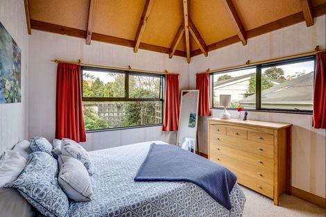 Photo of property in 115a Frederick Street, Mayfair, Hastings, 4122