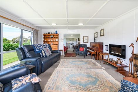 Photo of property in 17 Barnett Drive, Marton, 4710