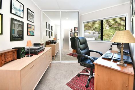 Photo of property in 119 Waldorf Crescent, Orewa, 0931