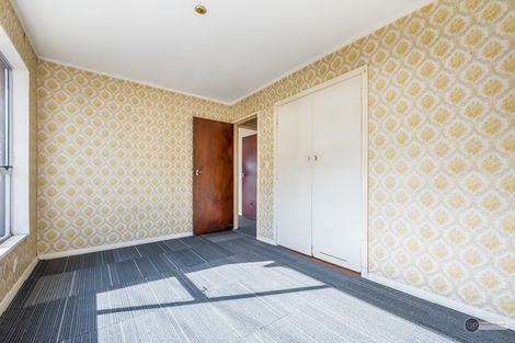 Photo of property in 2/22 Shackleton Grove, Stokes Valley, Lower Hutt, 5019