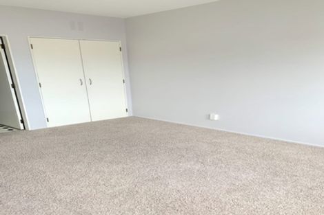 Photo of property in St Peters Apartments, 5d/192 Willis Street, Te Aro, Wellington, 6011