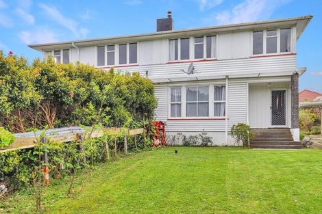 Photo of property in 5 Takatimu Way, Johnsonville, Wellington, 6037