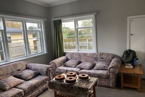 Photo of property in 98/98a Weraroa Road, Levin, 5510