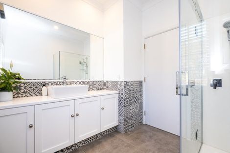 Photo of property in 339 Seafield Road, Eskdale, Napier, 4182