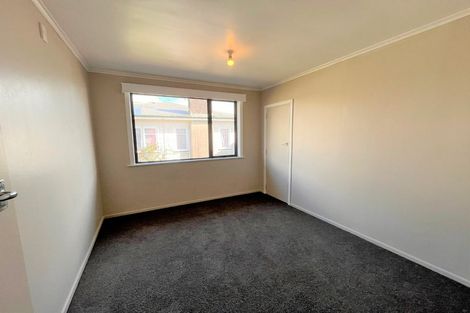Photo of property in 32 Freyberg Avenue, Papatoetoe, Auckland, 2104