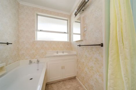 Photo of property in 2a Frederick Street, Terrace End, Palmerston North, 4410