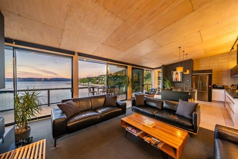 Photo of property in 616b Marine Drive, Days Bay, Lower Hutt, 5013