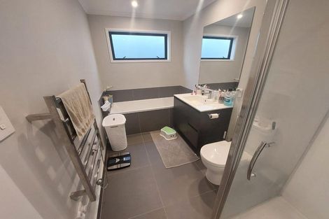 Photo of property in 22 Kauri Amber Road, Westgate, Auckland, 0614