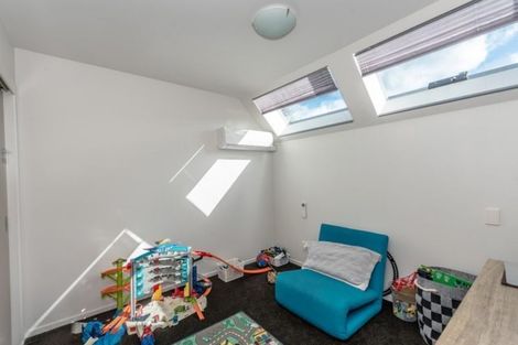 Photo of property in 2/21 Wellington Street, Hamilton East, Hamilton, 3216