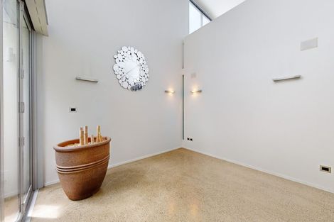 Photo of property in 27b Mana Street, Vogeltown, Wellington, 6021