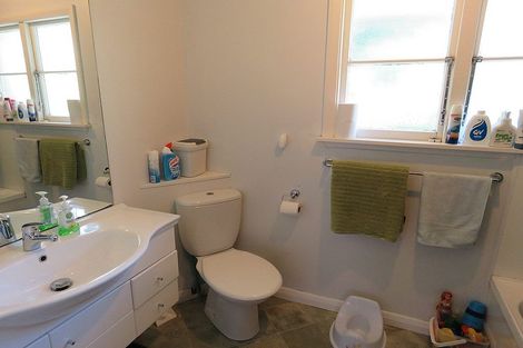 Photo of property in 46 Bevington Street, Avonhead, Christchurch, 8042