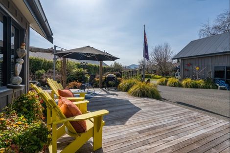 Photo of property in 7 Haines Grove, Rainbow Point, Taupo, 3330