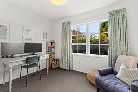 Photo of property in 9 Breadalbane Road, Havelock North, 4130