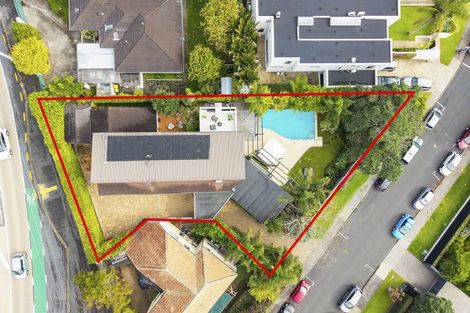 Photo of property in 2/2 Clifton Road, Hauraki, Auckland, 0622