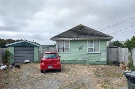 Photo of property in 33 Ontario Place, Wainoni, Christchurch, 8061