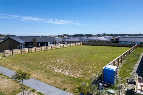 Photo of property in 16 Texel Crescent, West Melton, 7618