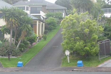 Photo of property in 9b Tower Hill, Stanmore Bay, Whangaparaoa, 0930