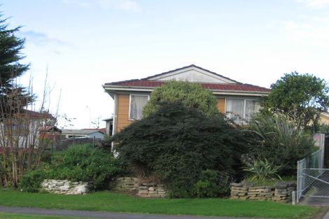 Photo of property in 6 Darnell Crescent, Clover Park, Auckland, 2019