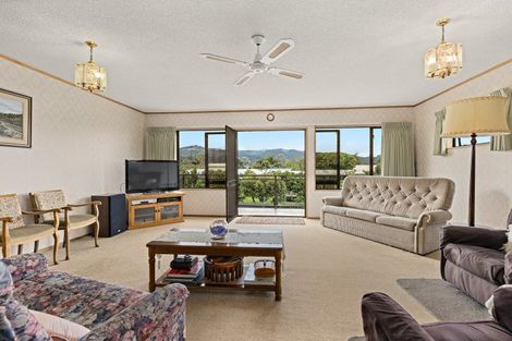 Photo of property in 5 Waimanu Place, Point Wells, Warkworth, 0986