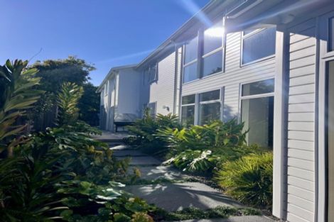 Photo of property in 17 Pitau Road, Mount Maunganui, 3116