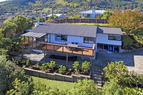 Photo of property in 7 Thompson Terrace, Toi Toi, Nelson, 7010