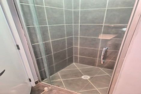 Photo of property in 11d Antalya Place, Manurewa, Auckland, 2102