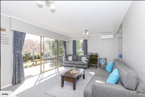 Photo of property in 16 Fiona Place, Dinsdale, Hamilton, 3204