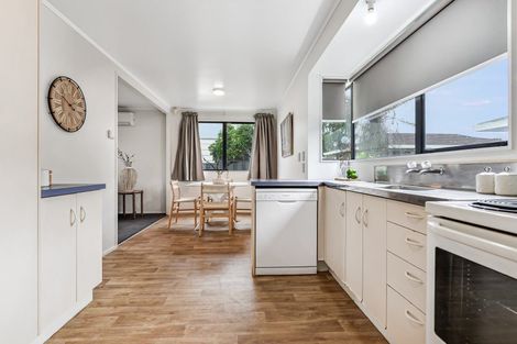 Photo of property in 27f Breckons Avenue, Nawton, Hamilton, 3200