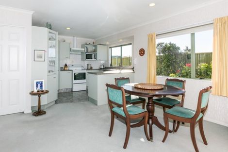 Photo of property in 2/166 Guppy Road, Taradale, Napier, 4112
