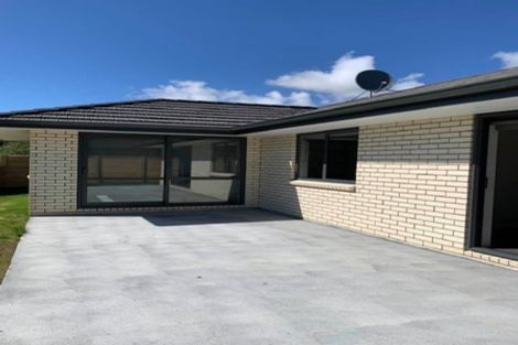 Photo of property in 15 Shearwater Lane, Whitby, Porirua, 5024