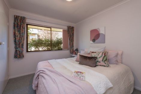 Photo of property in 33 Farnham Drive, Richmond, 7020