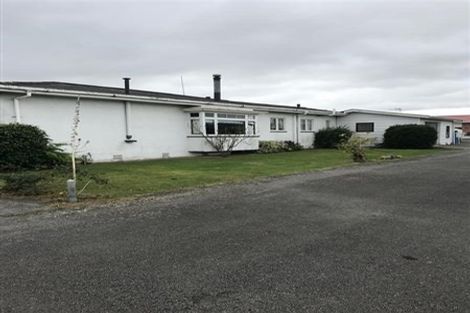 Photo of property in 3 Ely Place, Levin, 5510