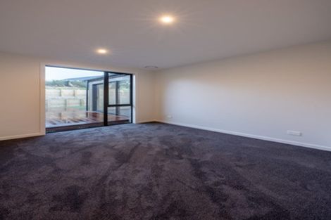 Photo of property in 35 Obelisk Street, Wanaka, 9305