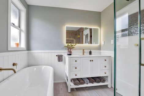 Photo of property in 7 Hursthouse Street, Vogeltown, New Plymouth, 4310