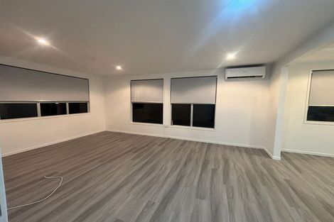 Photo of property in 2 Arnhem Place, Pukekohe, 2120