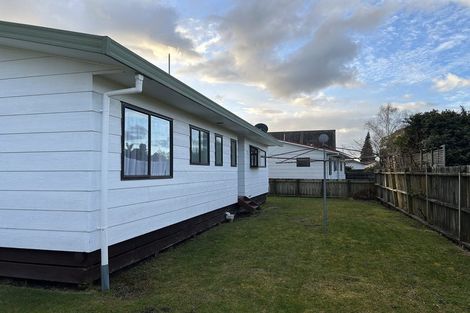 Photo of property in 46b Aquarius Drive, Kawaha Point, Rotorua, 3010