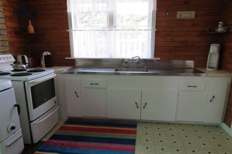 Photo of property in 518 Thames Coast Sh25 Road, Te Puru, Thames, 3575