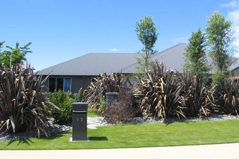 Photo of property in 17 Annaby Drive, Northwood, Christchurch, 8051