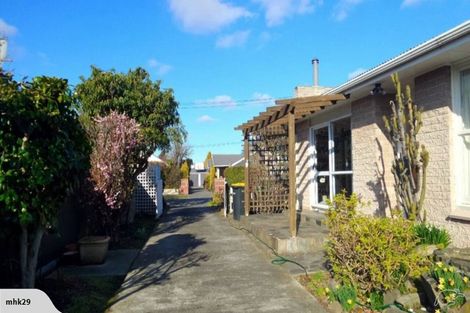 Photo of property in 12 Derwent Street, Bryndwr, Christchurch, 8053