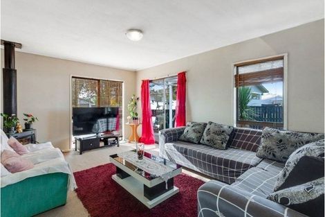 Photo of property in 7 Le Havre Place, Takanini, 2112