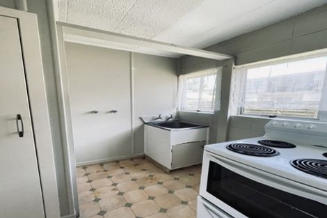 Photo of property in 8 Anzac Parade, Hamilton Central, Hamilton, 3204