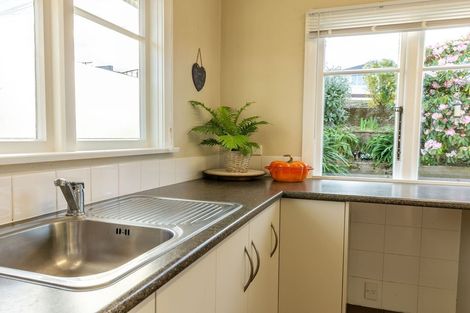 Photo of property in 157 Easther Crescent, Kew, Dunedin, 9012