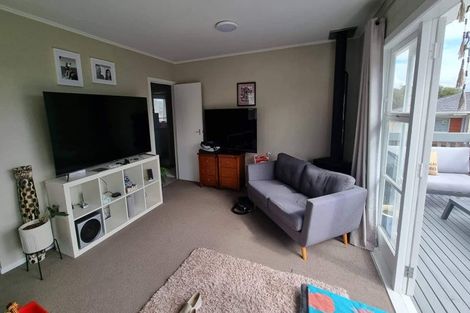 Photo of property in 117 Manuka Road, Bayview, Auckland, 0629